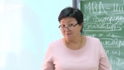«Учитель – тоже человек!» Жогорку Кенеш одобрил штрафы для родителей, чьи дети оскорбляют учителей