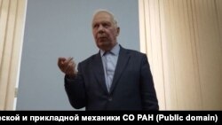 Валерий Звегинцев, основатель лаборатории «Аэрогазодинамика больших скоростей» Института теоретической и прикладной механики СО РАН.