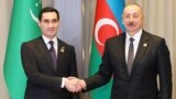 Türkmenistanyň prezidenti Serdar Berdimuhamedow we Azerbaýjanyň prezidenti Ylham Alyýew. Baku. 2023-nji ýylyň marty