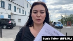 Айдар Сыздықовтың әйелі Айгүл Тоқпаева. Астана, 5 шілде 2024 жыл.
