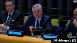Denis Becirovic (left), Zlatko Lagumdzija (center), and Azir Osmanovic at a UN session in New York on April 19. 