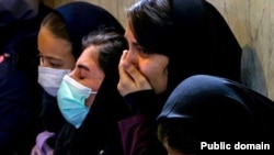مقامات جمهوری اسلامی تاکنون روایات ضد و نقیضی را از مسمومیت‌های مشکوک دانش‌آموزان و دانشجویان ارائه کرده‌اند