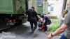 Перше засідання у справі активіста Сергія Стерненка відбулося 12 червня, і супровождувалося сутичками під будівлею суду