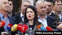 Trivić: "Želimo širi front protiv SNSD-a."