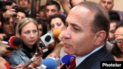 Աժ նախագահ Հովիկ Աբրահամյան