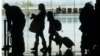 Pasagerii care vor să plece de pe Aeroportul „Henri Coandă” sunt sfătuiți să vină cu 3 ore mai devreme înainte de ora de îmbarcare.