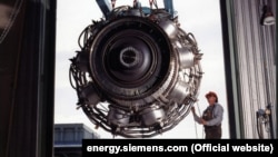 It was not clear whether Roman Filippov's detention was linked to the Crimean turbine matter.