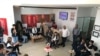 Diňle: Migrantlar diplomatlary 'eli egrilikde' aýyplaýarlar 