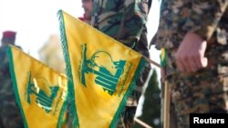 ارشيف، د حزبالله ډلې بيرغونه