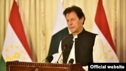 عمران خان د اختر په مناسبت په پیغام کې ویلي چې د هېواد اقتصاد پر سم لوري روان شوی - د ارشیف انځور.