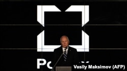 Generalni direktor Rosteca Sergej Čemezov govori na prezentaciji novog logotipa kompanije Kalašnjikov u Moskvi, decembar 2014.