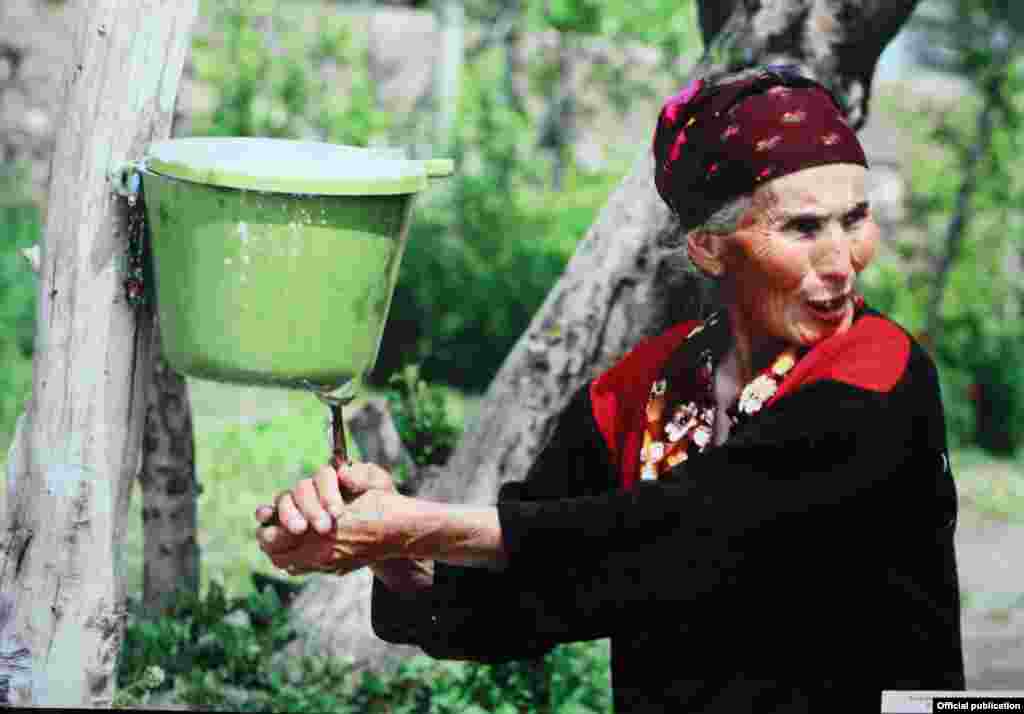 Европалык жаран күнүнө 50 литр суу пайдаланса, кыргызстандык жаран 560 литр керектери айтылып келет. 