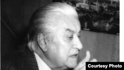Sergiu Celibidache în 1990 la București (foto E. Dichiseanu)