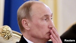 Președintele Vladimir Putin la reuniunea Organizației din mai 2012 la Kremlin