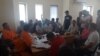 Оставшиеся без работы сотрудники морской базы Баутино во время встречи с руководством профсоюза. Форт-Шевченко, 25 мая 2016 года.