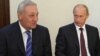 Separatistul Sergei Bagapsh şi premierul rus Vladimir Putin 