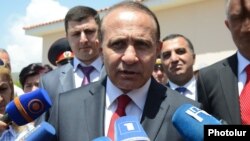 Armenia - Prime Minister Hovik Abrahamian talks to reporters in Kosh, 16May2014.