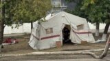 Палатка МЧС России на месте ликвидации пожара на НПЗ в Новошахтинске