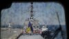 В Одесі старотовалі міжнародних військово-морських навчань &laquo;Сі Бриз-2015&raquo;. Крім військовослужбовців з України та США в тренуваннях візьмуть участь представники Болгарії, Великобританії, Німеччини, Греції, Італії, Молдови, Румунії, Туреччини, Швеції. Передбачається задіяти більше 150 одиниць бойової техніки: кораблів, підводних човнів, вертольотів, літаків, бронемашин. Одеса, 1 вересня 2015 року