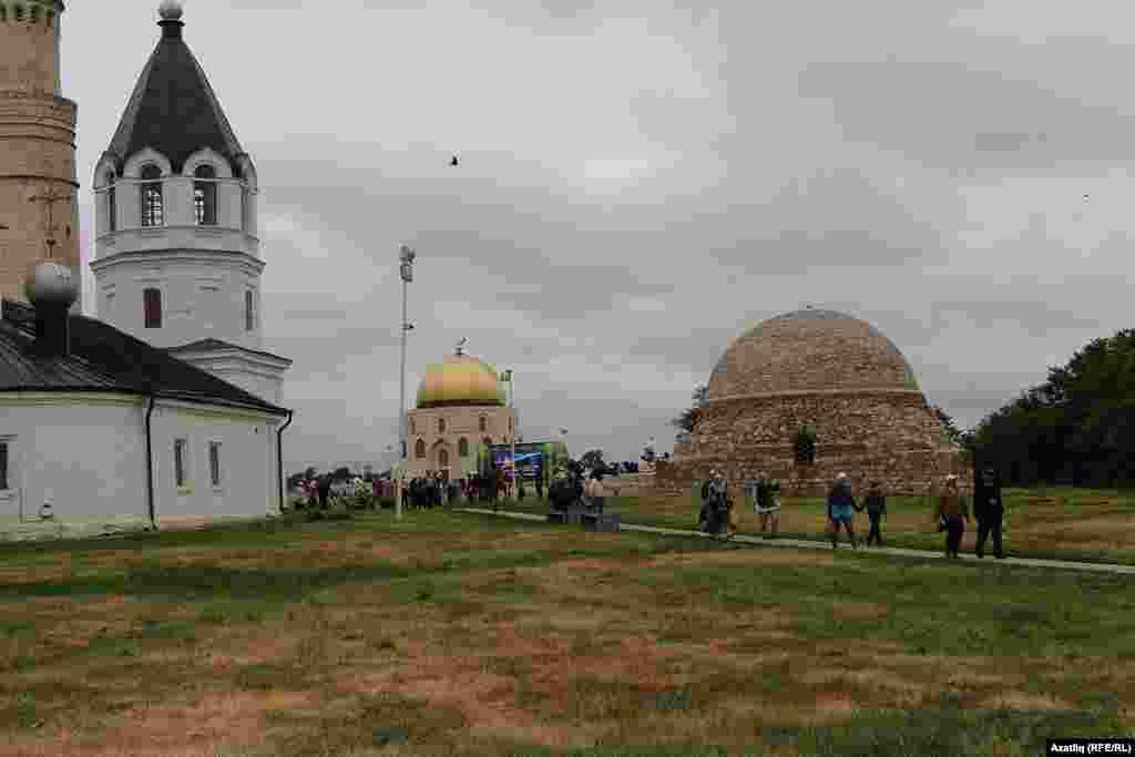 Болгарда тарихи биналар