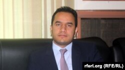 عزیزي: د دهمزنګ پر پېښه بې پرې او کره څېړنې روانې دي.