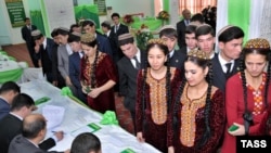 На виборах в Ашгабаті, 14 грудня 2008 року