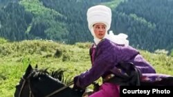 Кадр фильма «Курманжан датка» кыргызского режиссера Садыка Шер-нияза, отобранный для участия в конкурсе на APSA.Кадр фильма «Курманжан датка» кыргызского режиссера Садыка Шер-нияза, отобранный для участия в конкурсе на APSA.