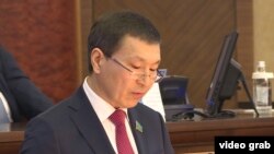 Орталық сайлау комиссиясының төрағасы Нұрлан Әбдіров.