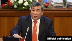 Рыскельди Момбеков