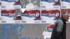 Posteri Demokratske stranke za izbore 2008. godine i grafiti na ulicama Beograda - iz arhive