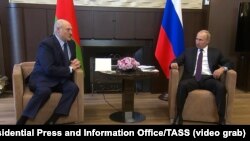 Președintele belarus Alexandr Lukașenka și omologul său rus Vladimir Putin, Soci, Rusia, 14 septembrie 2020.