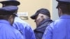 Ratko Mladic sub escorta poliției la Tribunalul din Belgrad