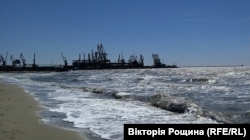 Азовское побережье, оккупированный Бердянский морской порт, 2022 год