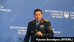 Министр внутренних дел Казахстана Калмуханбет Касымов.