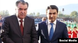 Эмамалі Рахмон з сынам Рустамам