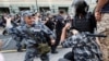 Москвада полиция айрым митингчилерди кармап жаткан учур, 9-сентябрь 2018-жыл.