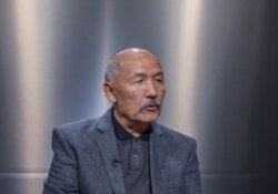 Ишенбай Кадырбеков.