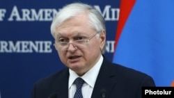 ՀՀ ԱԳ նախարար Էդվարդ Նալբանդյան, արխիվ