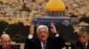 نخست‌وزیر اسرائیل در نخستین واکنش به اظهارات رهبر فلسطینی‌ها گفت که «او حقیقت را برملا کرد و نقاب از صورت برداشت».