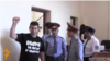 Володя Аветисян в зале суда (архив)