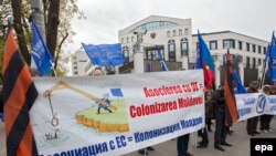 La manifestația pro-rusă de la Chișinău de la 6 aprilie.