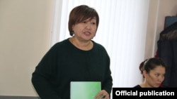 Толекан Исмаилова.
