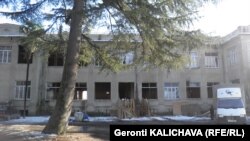 დევნილთა ერთ-ერთი საცხოვრებელი ზუგდიდში