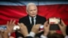 Jaroslaw Kaczynski a parlamenti választások estéjén Varsóban 2019. október 13-án