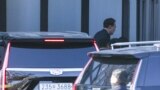 Tussag edilen prezident ýokary derejeli resmileriň korrupsiýa işleriniň derňelýän bölümine äkidildi