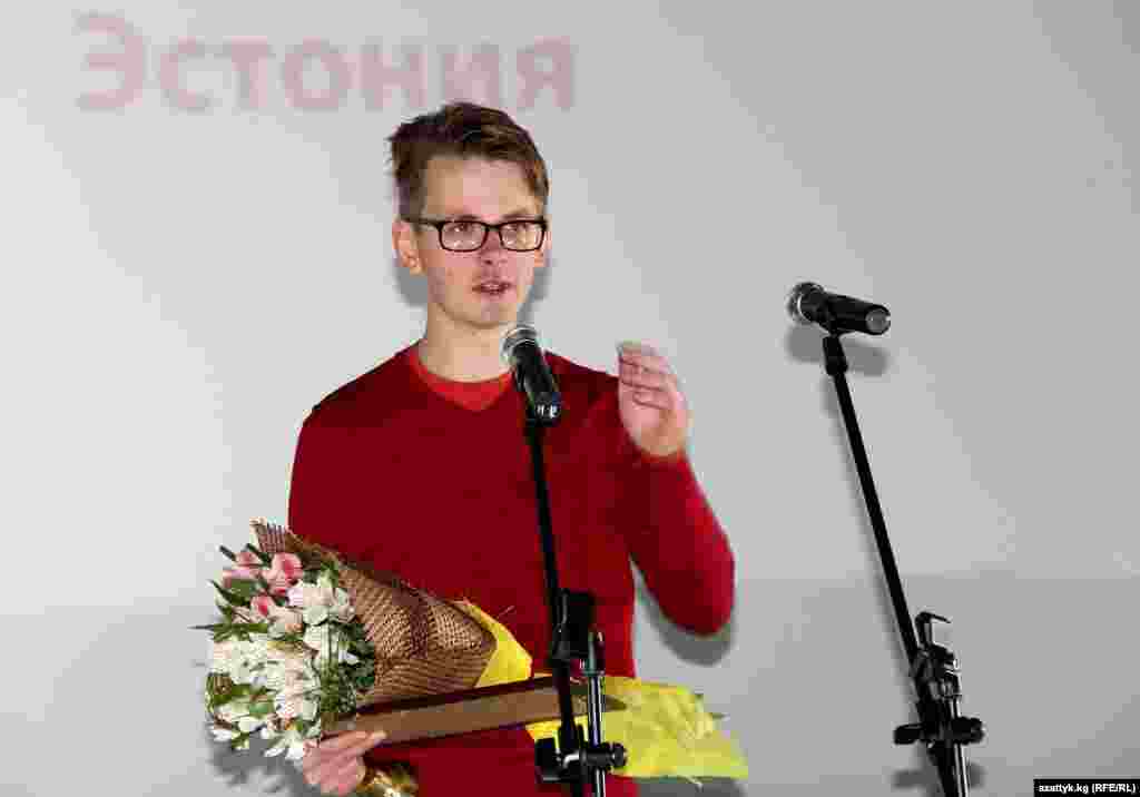 Лучший фильм в международном конкурсе– “Дистанция” Янно Юргенс, Эстония