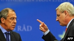 Miniştrii de externe Carl Bildt şi Sergei Lavrov la Bruxelles 