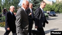 Իշխանության հետ երկխոսող ՀԱԿ պատվիրակությունը, 16 օգոստոս, 2011