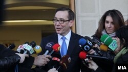 Foto nga arkivi