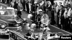Preşedintele John F. Kennedy la Dallas, 22 noiembrie 1963